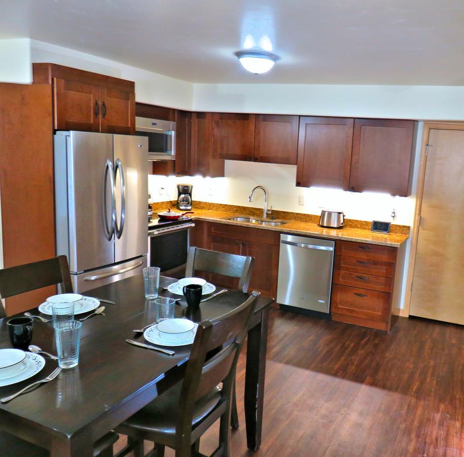 Mein Haus Bed & Breakfast Ейвон Екстер'єр фото