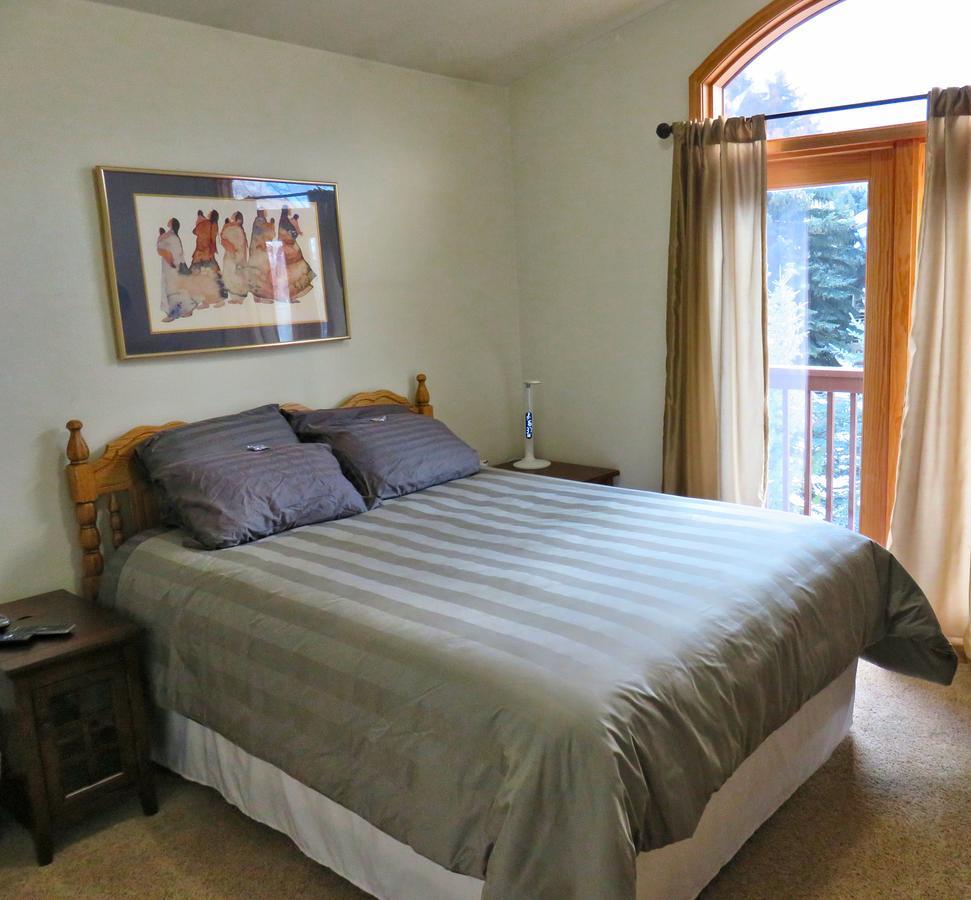 Mein Haus Bed & Breakfast Ейвон Екстер'єр фото