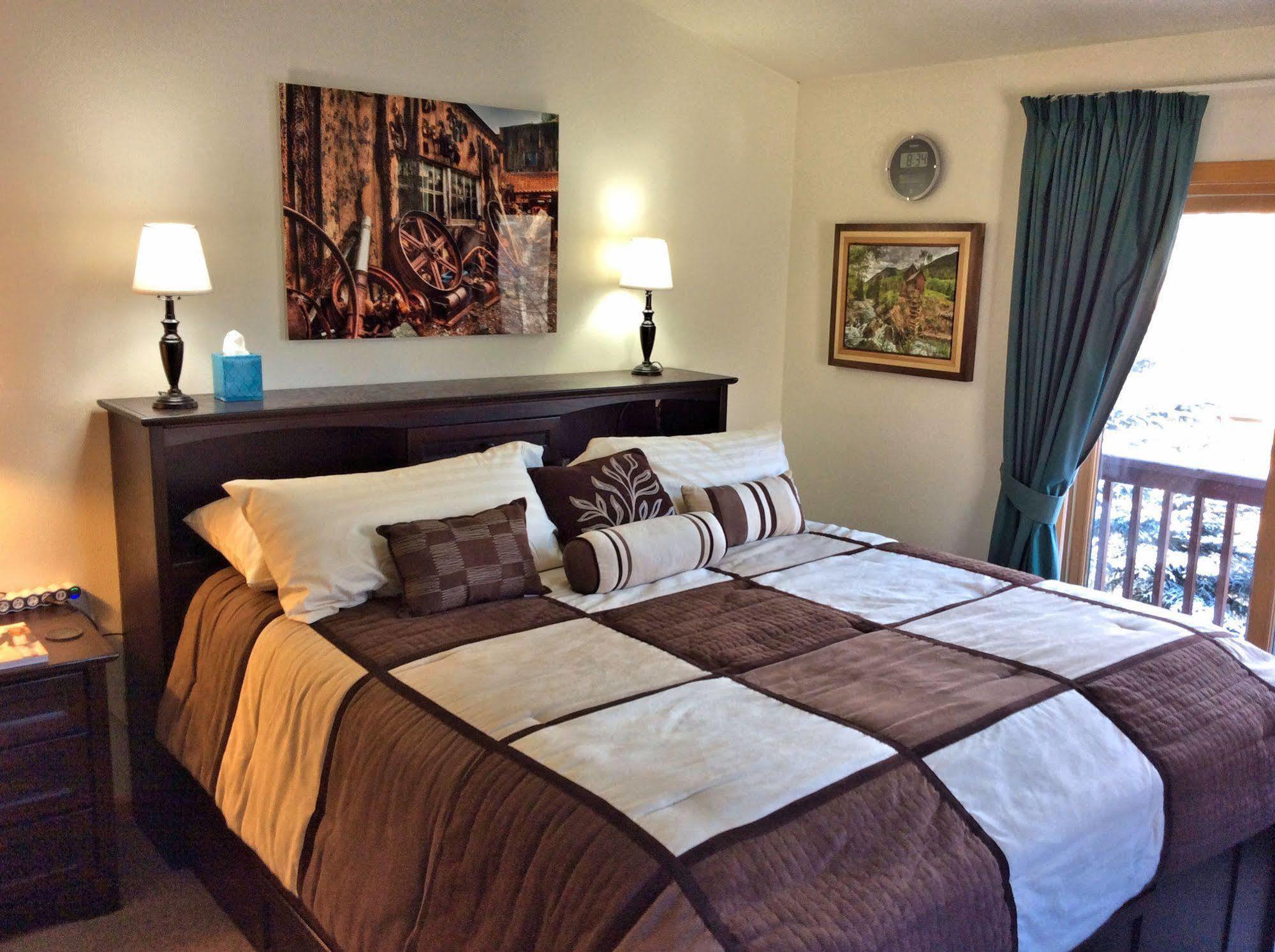 Mein Haus Bed & Breakfast Ейвон Екстер'єр фото